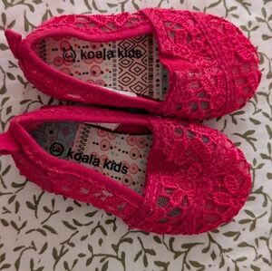 Koala Kids Fuchsia Lace Slippers - New Without Tags